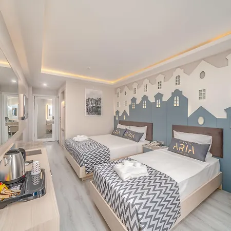 Mirador & Otel Konaklı